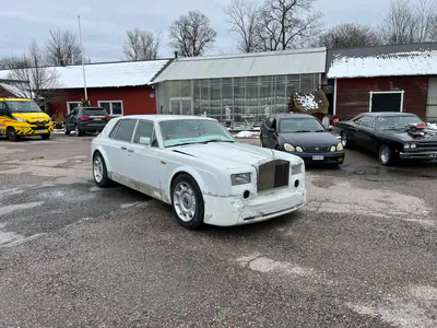 Rolls-Royce Silver Spur 2003 Phantom klooni, ilmoituksen kuva