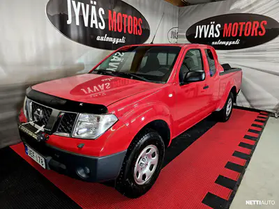 Nissan Navara 2,5 dCi 171 hv XE 4x4 King Cap,Juuri vaidettu kytkinpaketti ja nelivedon oljyt,Katsastettu 5/2025,Koukku,Ilmastointi,Ym., ilmoituksen kuva