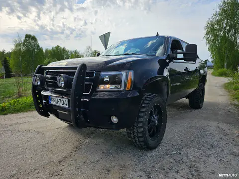 Chevrolet Avalanche HUOM! SUPERHARVINAINEN PAKETTIAUTO ELI EI TARVITSE KA KORTTIA!!! RAHOITUS-VAIHTO, ilmoituksen kuva