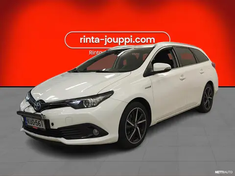 Toyota Auris Touring Sports 1,8 Hybrid Active, ilmoituksen kuva