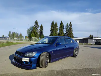 Toyota Altezza, ilmoituksen kuva