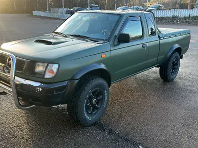 Nissan King Cab, ilmoituksen kuva