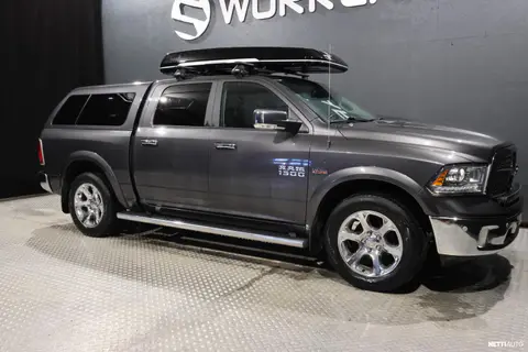 Dodge Ram Korkotarjous! Huippukuntoinen yksilö! / RAM 1500 LARAMIE 5.7L HEMI / Esittelyvideo!, ilmoituksen kuva