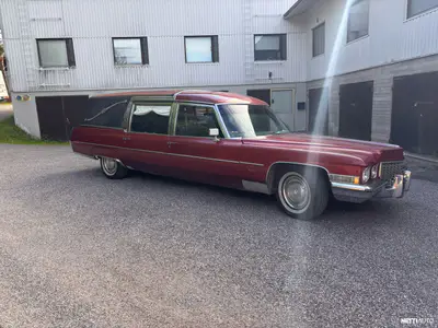 Cadillac Muu, ilmoituksen kuva