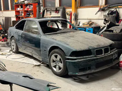 BMW 318iS, ilmoituksen kuva