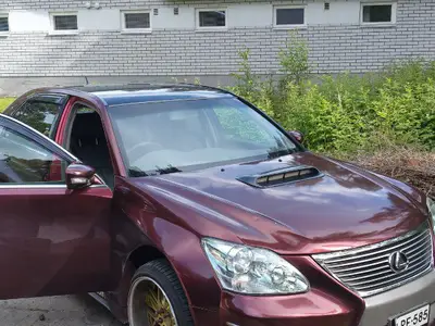 Toyota Celsior Toyota Celsior 4.3l v8, ilmoituksen kuva
