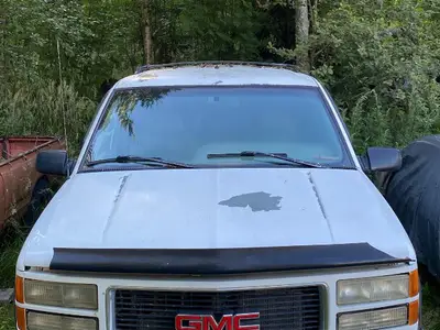 GMC Suburban, ilmoituksen kuva