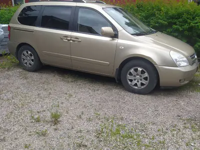 Kia Carnival, ilmoituksen kuva