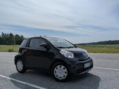 Toyota Iq, ilmoituksen kuva