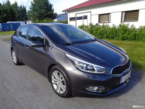 Kia Ceed 1,6 EX 5D DCT A/T
