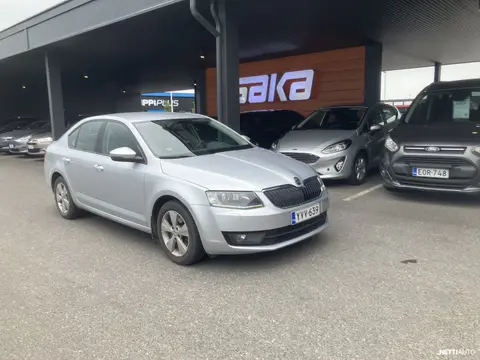 Skoda Octavia 1,4 TSI Elegance ** Juuri tullut! / 2-Om- Suomi-auto / Vetokoukku / Vakkari / ilmastointi **
