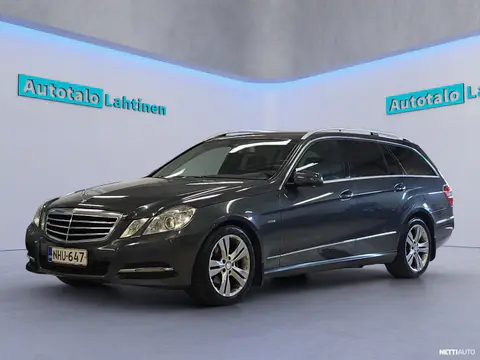 Mercedes-Benz E 220 CDI BE T A Premium Business * KETJU VAIHDETTU 485TKM *, ilmoituksen kuva