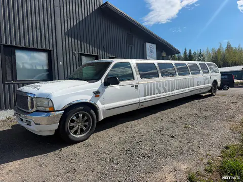 Ford Excursion Limousine, ilmoituksen kuva