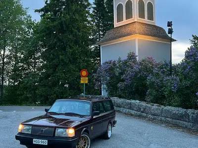 Volvo 245, ilmoituksen kuva