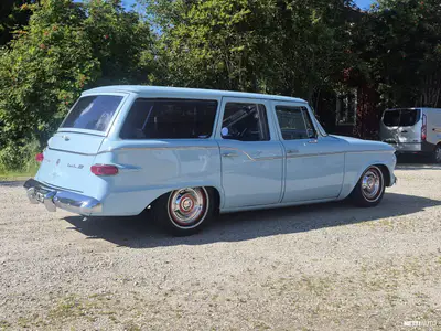 Studebaker Lark wagon v8, ilmoituksen kuva