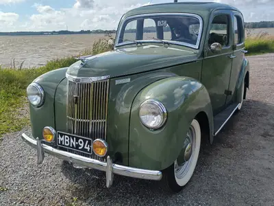Ford Prefect, ilmoituksen kuva