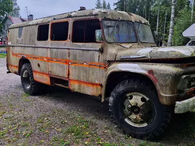 Ford Muu, ilmoituksen kuva