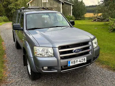 Ford Ranger Pick-Up Double Cab 2,5TDCi 4x4 4-ov, ilmoituksen kuva