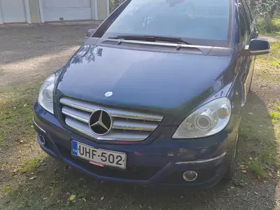 Mercedes-Benz B 180, ilmoituksen kuva