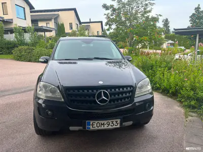 Mercedes-Benz ML 350, ilmoituksen kuva