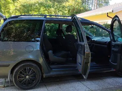 Seat Alhambra, ilmoituksen kuva