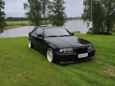 BMW 318iS, ilmoituksen kuva