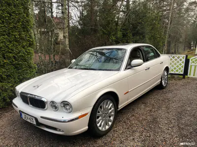 Jaguar XJ8 4,2 LWB Executive AT, ilmoituksen kuva
