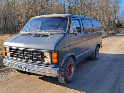 Dodge Ram B250, ilmoituksen kuva