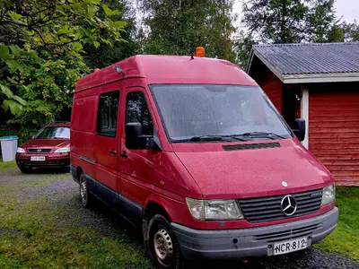 Mercedes-Benz 208 Pitkä korkea, ilmoituksen kuva