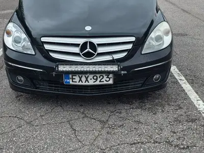 Mercedes-Benz B 200 Mersedes, ilmoituksen kuva