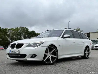 BMW 520 d E61 Touring LCI #VARUSTEET! #IndividualAudio #Prof.Navi #Panoraamakatto #CIC, ilmoituksen kuva
