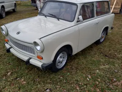 Trabant 601 Universal, ilmoituksen kuva