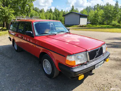 Volvo 245 DL, ilmoituksen kuva