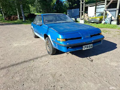 Pontiac Sunbird Coupe 2,0, ilmoituksen kuva