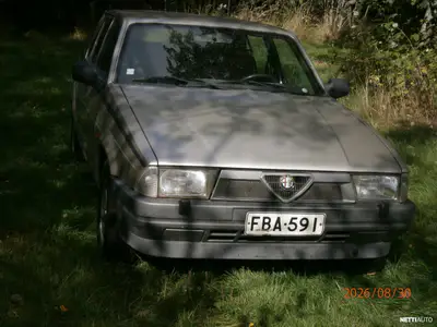 Alfa Romeo 75, ilmoituksen kuva