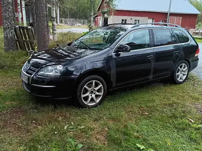 Volkswagen Golf, ilmoituksen kuva