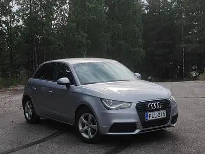 Audi A1 Comfort Attraction 1,2 TFSI Start-Stop, ilmoituksen kuva