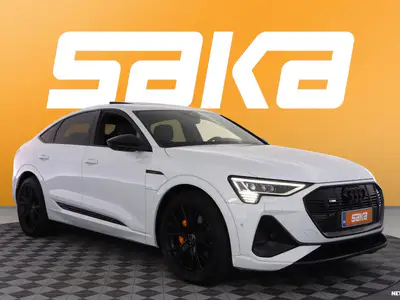 Audi e-tron Sportback Edition S line 55 quattro ** Vetokoukku / B&O / Panorama / 360° / Ilmastoidut muistinahat / Matrix LED **, ilmoituksen kuva