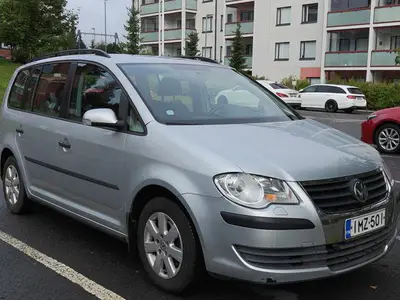 Volkswagen Touran Conceptline 1,9 TDI 77 kW, ilmoituksen kuva