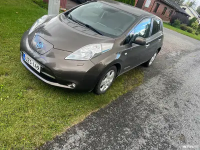 Nissan Leaf Acenta 30 kWh, ilmoituksen kuva