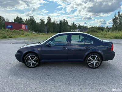 Volkswagen Bora 1,6 Firstline Juhlamalli, ilmoituksen kuva