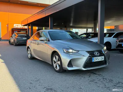 Lexus IS 300h Hybrid A Comfort ** Facelift / LED / P.tutkat / Puolinahat / Navi / Lohkolämmitin **, ilmoituksen kuva