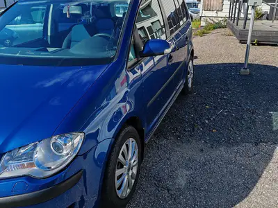 Volkswagen Touran, ilmoituksen kuva