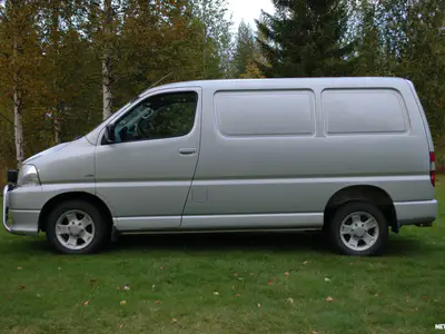 Toyota Hiace Tojota HIACE VAN 2.5TD- KLH12L RBMRHW/299, ilmoituksen kuva