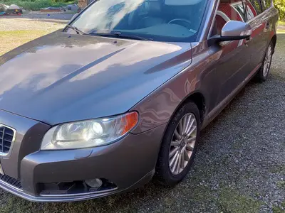 Volvo V70, ilmoituksen kuva