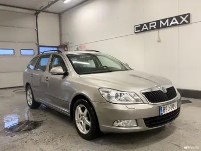 Škoda Octavia 1.6 TDI | Autom. ilmastointi | Vakkari | Vetokoukku | 2x renkaat | Vaihto / Rahoitus, ilmoituksen kuva