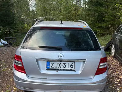 Mercedes-Benz C 220CDI, ilmoituksen kuva