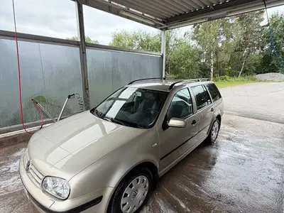 Volkswagen Golf, ilmoituksen kuva