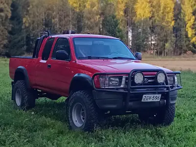 Toyota Hilux LN170L-CRMDXW, ilmoituksen kuva