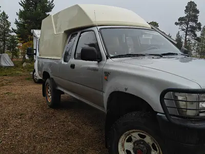 Toyota Hilux Hilux 4w,estra cap, ilmoituksen kuva